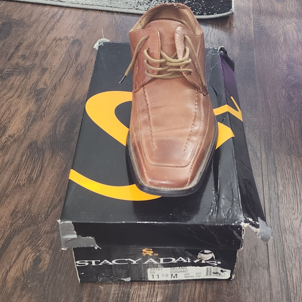 Stacy Adams Tan Leather Oxfords